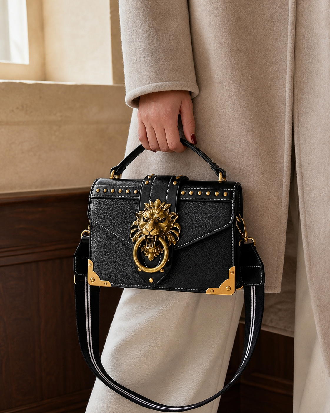 Luxury Vintage Lion Bag