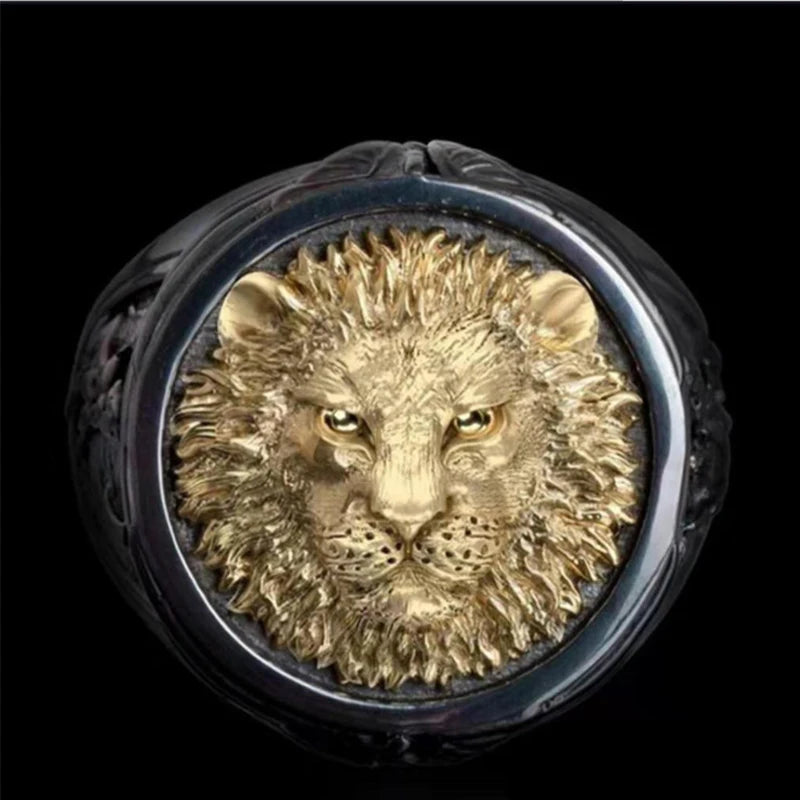 Stunning Lion Head Ring
