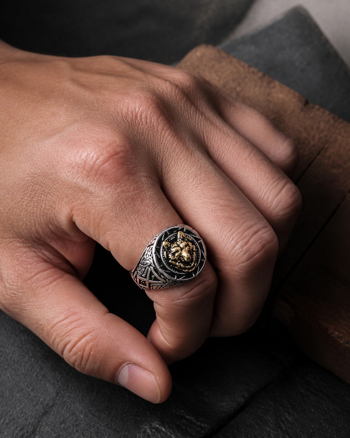 Sensational Stainless Steel Wolf Ring