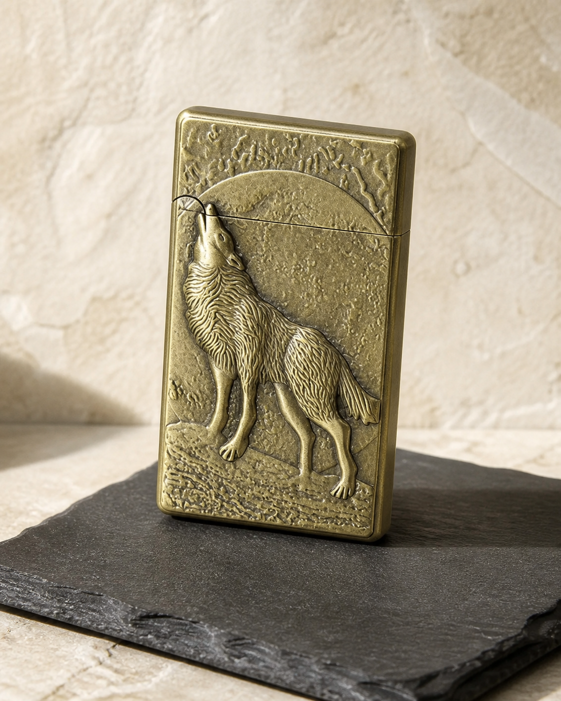 Metal Vintage Wolf Engraved Collectable Lighter